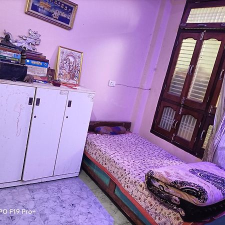 Hotel Shri Ram Sharnam Ayodhya Exterior foto